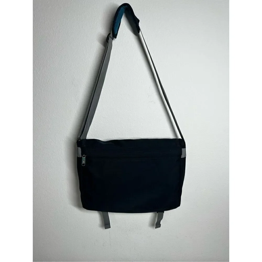 Totto messenger laptop bag